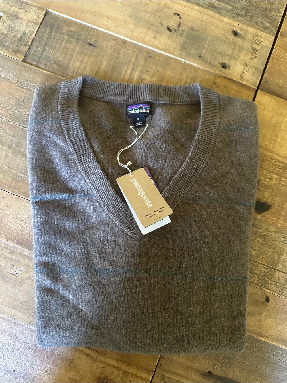 NWT Patagonia Recycled Cashmere V-Neck